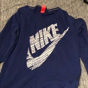 Nike long sleeve sweater